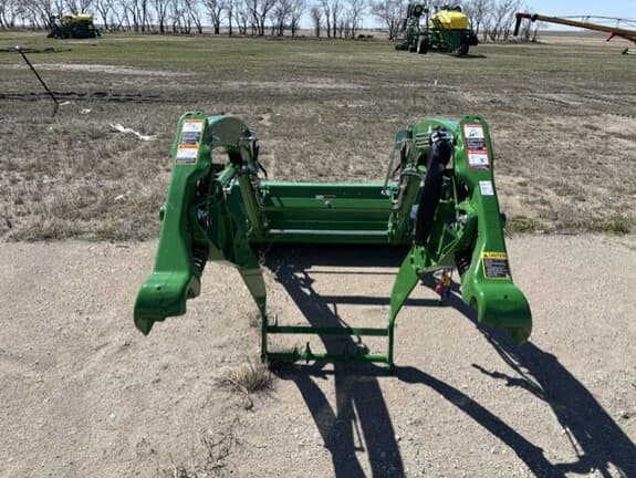 Image of John Deere 320R Image 1