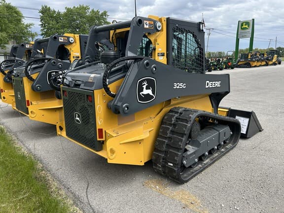 Image of John Deere 325G equipment image 3