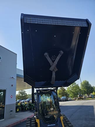 Image of John Deere 325G equipment image 3