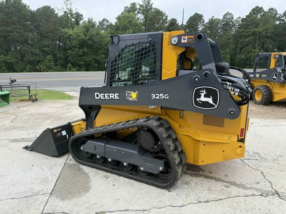 Image of John Deere 325G equipment image 2