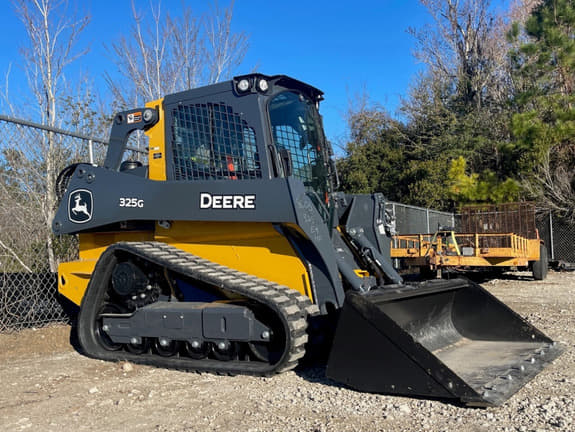 Image of John Deere 325G equipment image 1