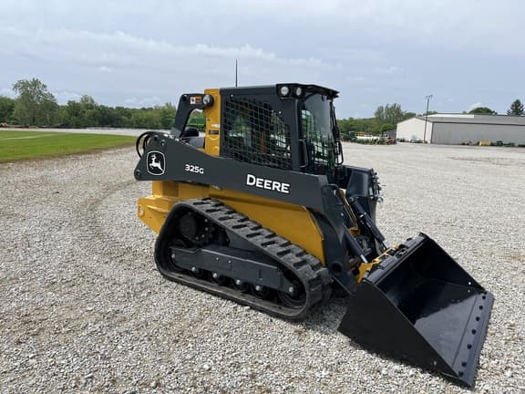 Image of John Deere 325G equipment image 4