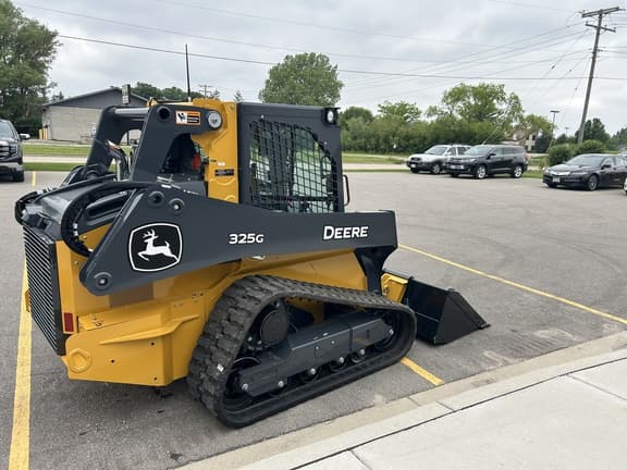 Image of John Deere 325G equipment image 2