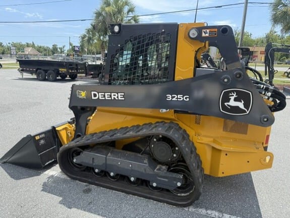 2026 John Deere 325G Equipment Image0