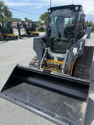 Image of John Deere 325G equipment image 4