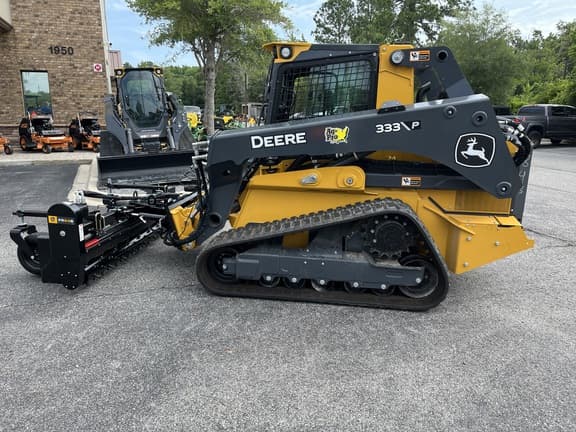 Image of John Deere 333P equipment image 3