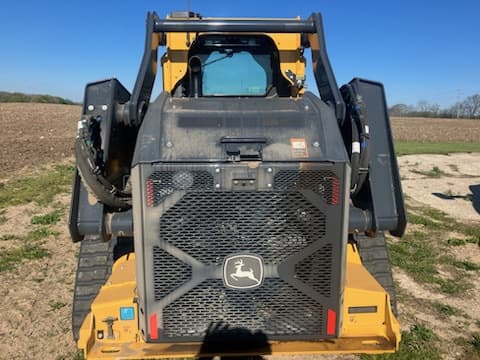 Image of John Deere 333P equipment image 1