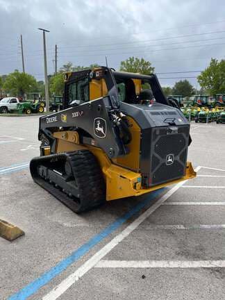 Image of John Deere 333P equipment image 4