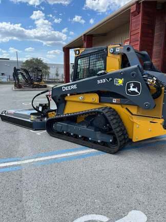 Image of John Deere 333P equipment image 3