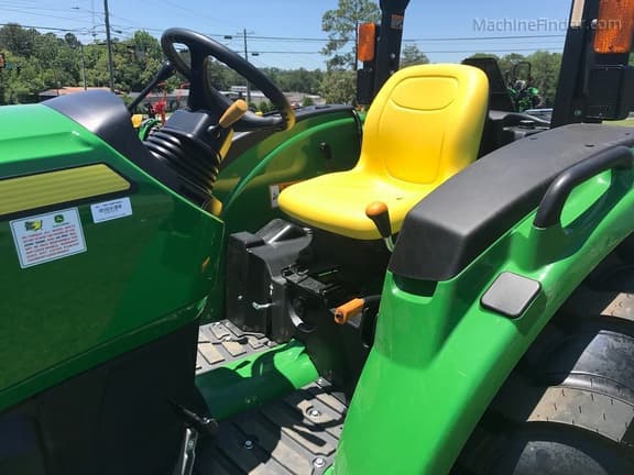 Image of John Deere 4044M equipment image 1