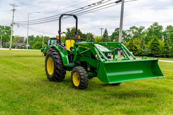 2026 John Deere 4044M Equipment Image0