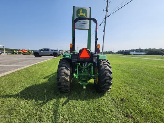 Image of John Deere 4044M equipment image 2