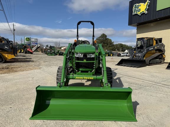 Image of John Deere 4044M equipment image 1