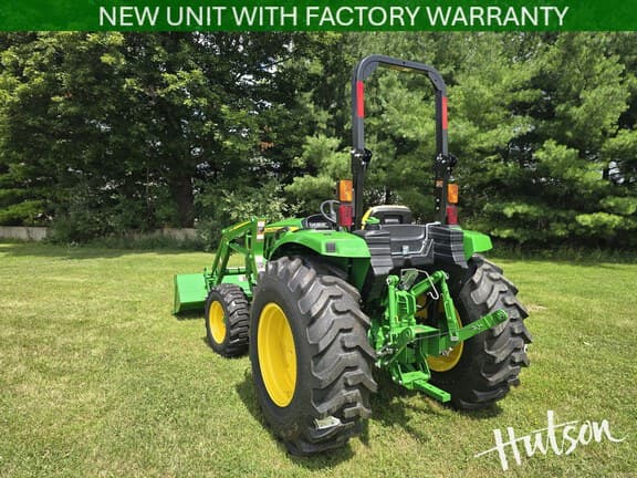 Image of John Deere 4044M equipment image 4
