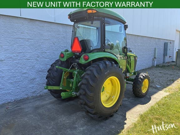 Image of John Deere 4044R equipment image 3