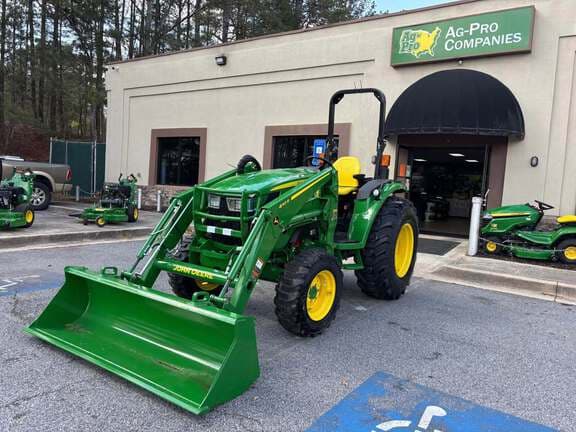 Image of John Deere 4044R equipment image 1