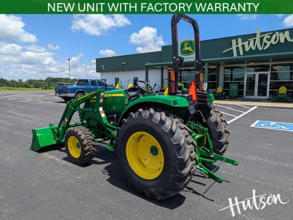 Image of John Deere 4052M equipment image 2
