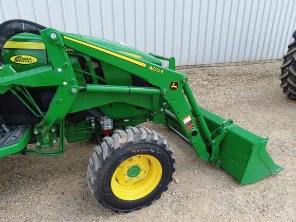 Image of John Deere 4052M equipment image 3