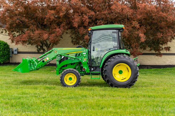 Image of John Deere 4052R Primary image