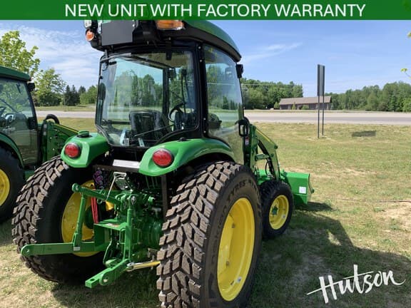 Image of John Deere 4052R equipment image 2