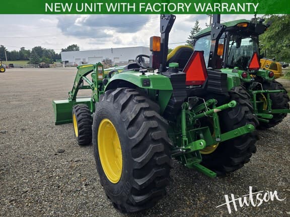 Image of John Deere 4052R equipment image 2