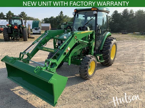 Image of John Deere 4052R equipment image 1