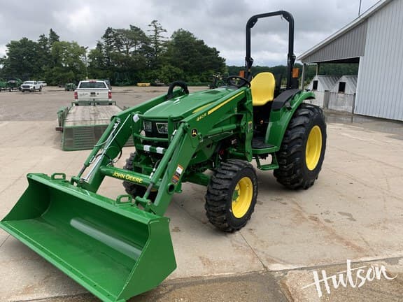 Image of John Deere 4052R equipment image 1