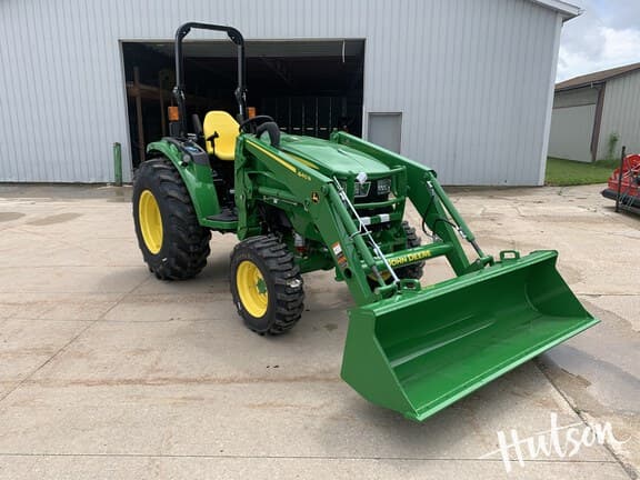 Image of John Deere 4052R Primary image