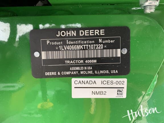 Image of John Deere 4066M equipment image 4