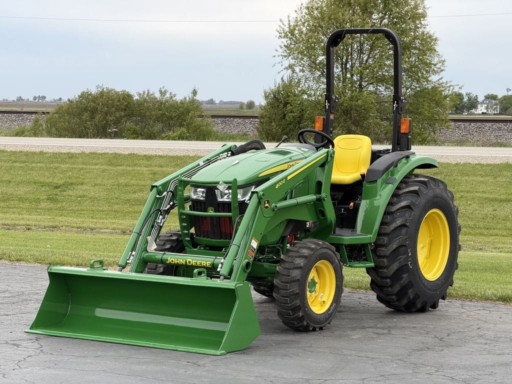 2026 John Deere 4066M Equipment Image0