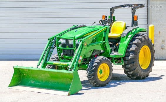 Image of John Deere 4066M equipment image 2