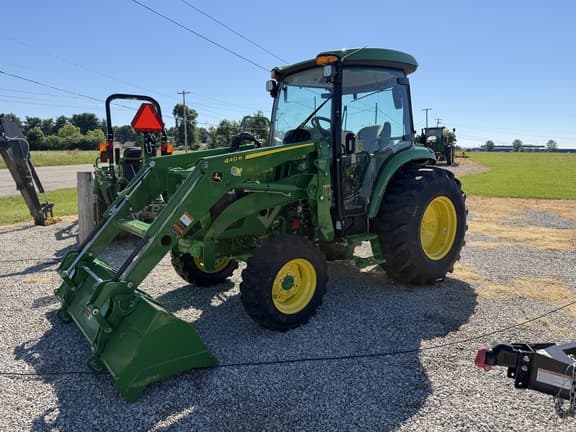 Image of John Deere 4066R equipment image 1