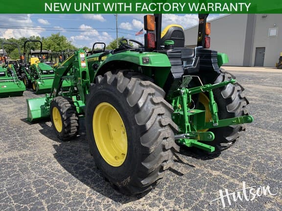 Image of John Deere 4066R equipment image 3
