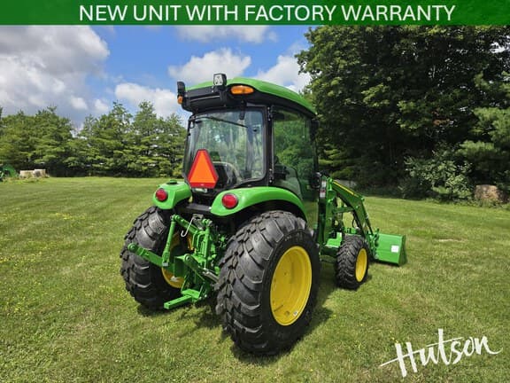Image of John Deere 4066R equipment image 4