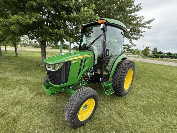 Image of John Deere 4066R Primary image