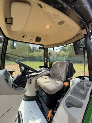 Image of John Deere 4075R equipment image 2