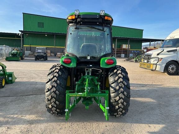Image of John Deere 4075R equipment image 2