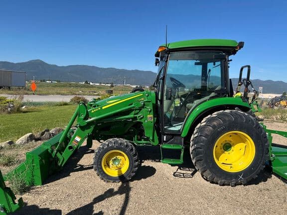 Image of John Deere 4075R equipment image 1