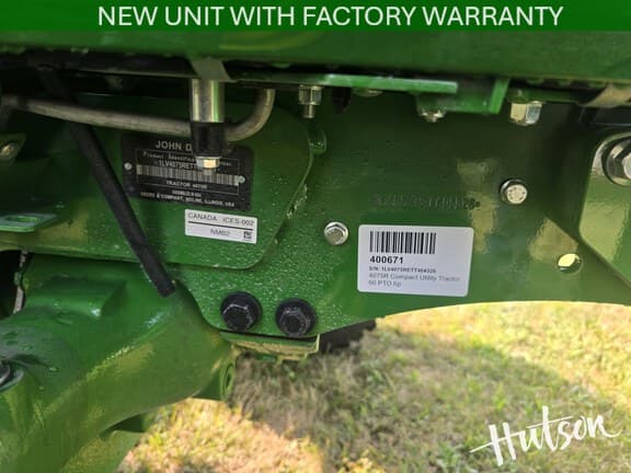 Image of John Deere 4075R equipment image 4