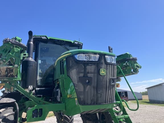 Image of John Deere 408R equipment image 4