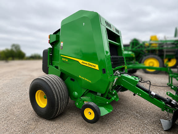 Image of John Deere 451M Image 1