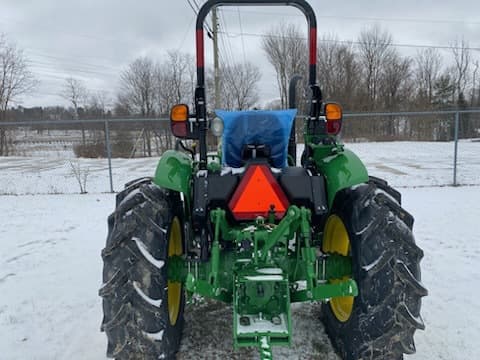 Image of John Deere 5050E equipment image 2