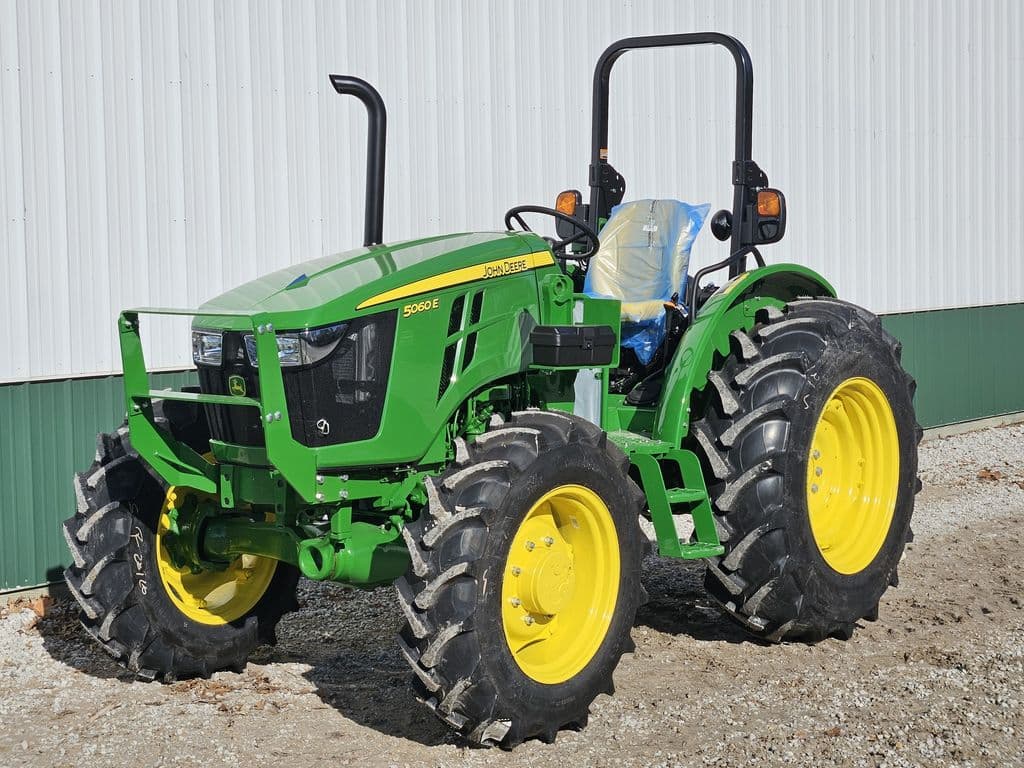 Image of John Deere 5060E Primary image