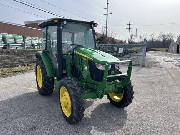 Image of John Deere 5060E equipment image 2