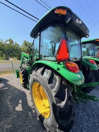 2026 John Deere 5075E Equipment Image0