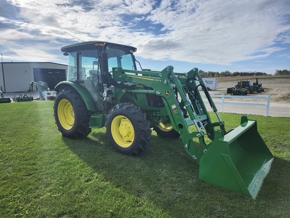 2026 John Deere 5075E Equipment Image0
