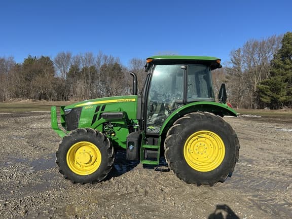 Image of John Deere 5100E Primary image