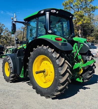 Image of John Deere 6M 125 equipment image 2