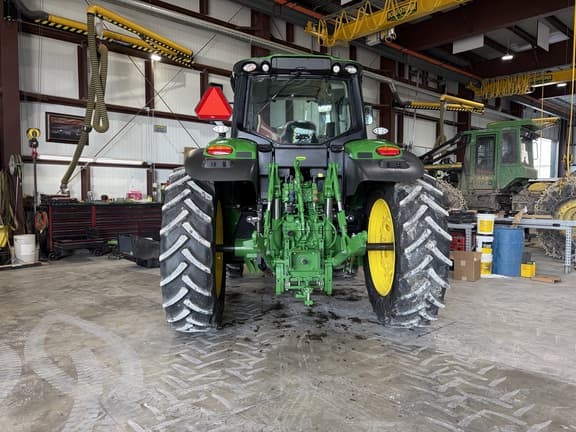 Image of John Deere 6M 155 equipment image 4