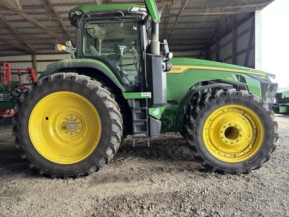 Image of John Deere 8R 310 Primary image